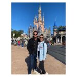 Casey Cott Instagram – Best end to the best Honeymoon. @waltdisneyworld @disneyparks