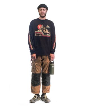 Casey Frey Instagram - New lookbook from the homies @aintnobodycool, available at Aintnobodycool.com🥵