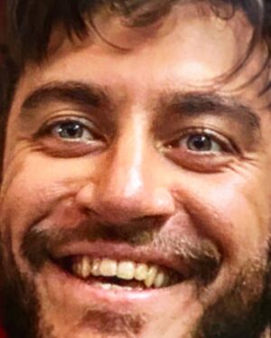 Casey Frey Instagram - Looked inward for one day and found this guy..🤭