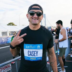 Casey Neistat Instagram - got my ass handed to me today in the New York City Marathon.  nothing like 26.2 miles to put you in your place.  still the greatest damn day of the year.