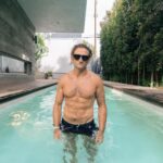 Casey Neistat Instagram - pool portraits by @vuhlandes Venice Beach, Los Angeles