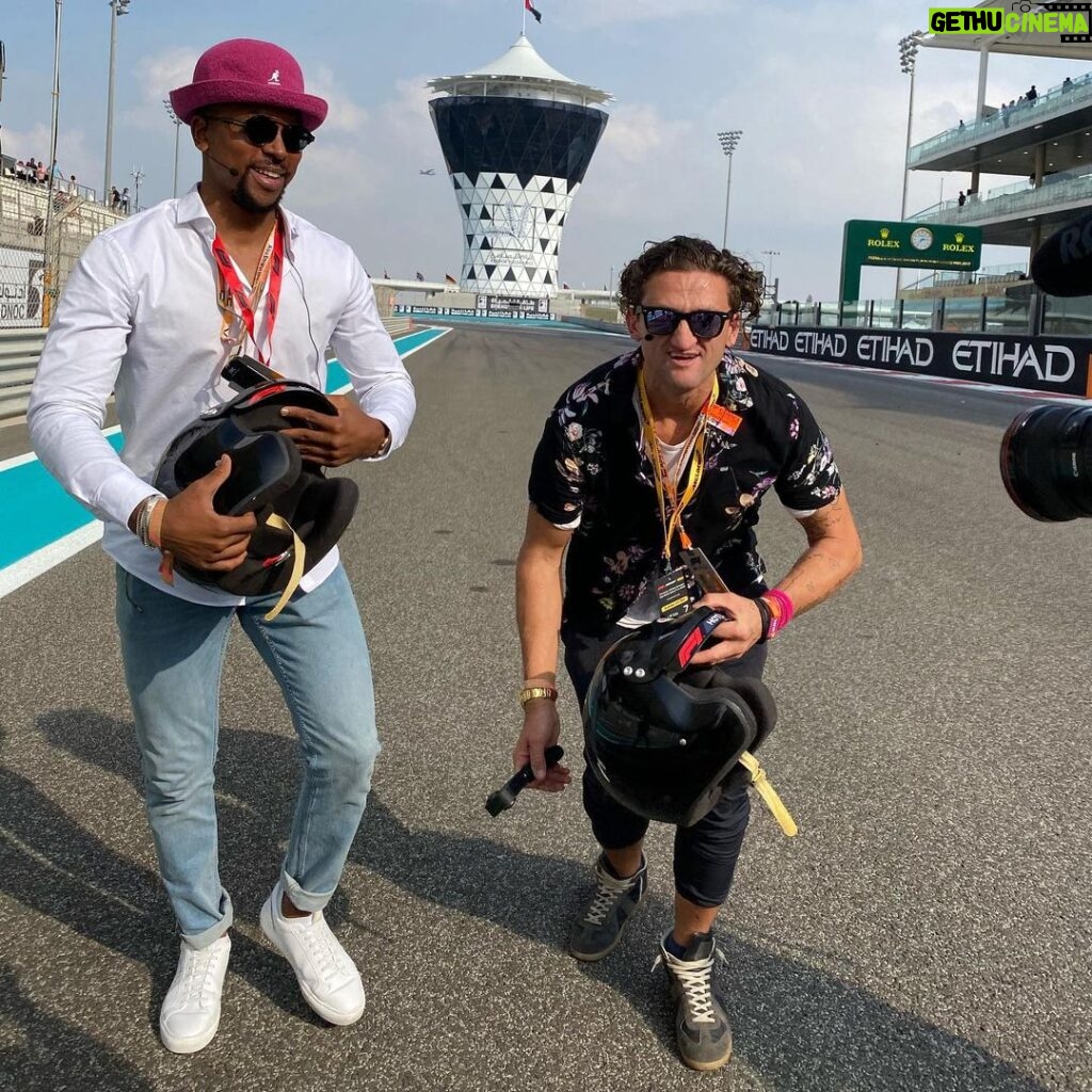 Casey Neistat Instagram - Abu Dhabi Grand Prix w @mmaponyane 🏎 🏎 🏎 Formula One Paddock Club