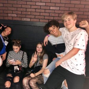Casey Simpson Instagram - I was truly SHOCKED at how good @maxandharvey & @missjaydenb performed electric I was like WATT and when the effect wore off I was still EX-STATIC 
I hope these don’t hertz

Also @dakota_lotus got me a bull 😭

Yes I got a haircut #nolongerahomelesslion