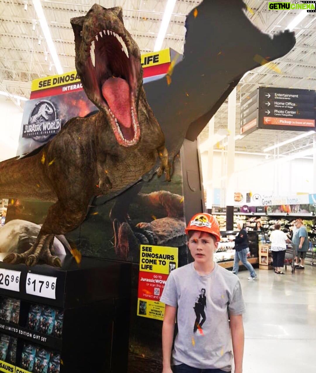 Casey Simpson Instagram - He’s behind me isn’t he? @JurassicWorld #FallenKingdom is out on DVD and digital today!!🤩Go to JurassicWOW.com to open the Jurassic World filter and take photos and videos with AR Dinos!🔥 #Ad Walmart Supercenter Pharmacy