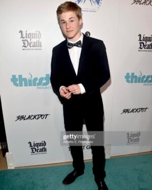Casey Simpson Instagram - incredible night last night seeing so many people come together to help tackle the global water crisis 💧 @thirstproject is one of the best organizations I know because they guarantee every dollar you spend goes directly to building wells, in one of the most cost effective global problems we have today.