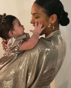 Cassie Ventura Instagram - Recap of the week 1. The fall @dezi drop was 🔥per usual 2. Thank you @alexfine44 for my @jumpman23 bday gift 3. I’m obsessed with my daughters and everything they do. 4. I was inspired by my sis @malika celebrating Ace’s 1.5 bday, so we celebrated Sunny’s half Birthday. How she’s 6 months old already, I have no idea 🥺 5. Obviously it wasn’t Frankie’s birthday, but she is extremely prepared for blowing out her candles in December 🤣 Thank you @melissaandre & @madco_team for always helping me create last minute micro parties. It’s kind of our thing 🎂