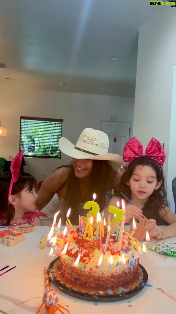 Cassie Ventura Instagram – Best Birthday ever with some of my favorite