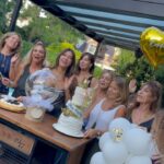 Catherine Fulop Instagram - La octavita de mi cumpleaños jajajajajaa! Toda la semana festejándolo y este año con mi amiga Carmencita ♥️🩷♥️♥️ Gracias por tantos saludos y muestras de amor! Los amooo!!! #mistortas by @renatapatisserie #birthdaycake @apiece_of @teque_listos @mcchiara1303 @elcotioficial @adairehernandez General Pacheco