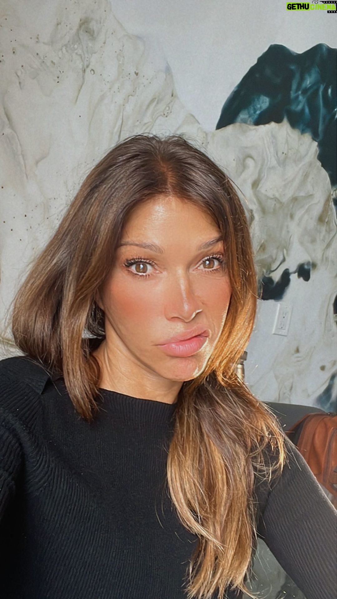 Catherine Fulop Instagram - 😵💫🍷🍷🍷🥴 Miami, Florida