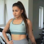 Catherine Tresa Instagram - Chicken cravings > leg day regrets . 😜🍗 #foodieadventures #workingoutverywell🤦‍♀️ #goofyme #fitnessvsfood #tuesdaymotivation