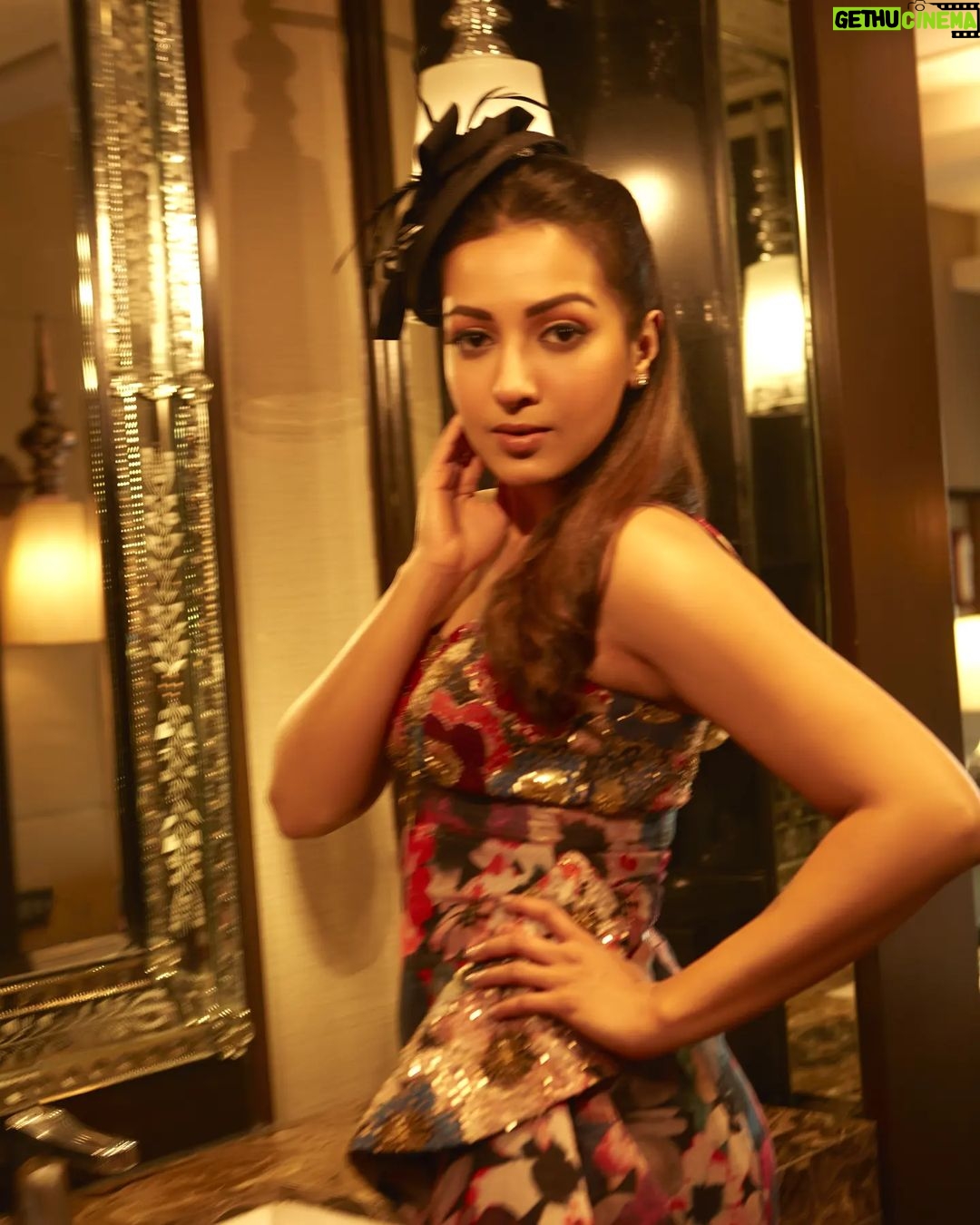 Catherine Tresa Instagram - Hat's off to bathroom glamour – Derby style! #derbyfashion #hatsandhoofs #wednesdayvibes #mebeingme Styling :@archamehta Outfit : @geethikakanumilli Captured by : @shivamguptaphotography Team : @niha__varma @jainshreyaa8 Makeup : @sakpalnilesh267 Hair : @priyanka_sherkar1