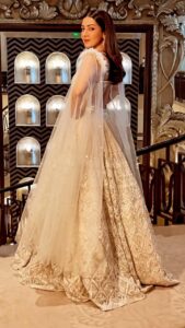 Catherine Tresa Instagram - Angelic beauty @catherinetresa looks stunning in beautiful outfit by @neerusindia thank you @avnish003 @navneeth_bhansali makeup @sakpalnilesh267 hair @priyanka_sherkar1 videos by team @mysouthdiva #indianfashion #catherinetresa #desifashion The St. Regis Mumbai