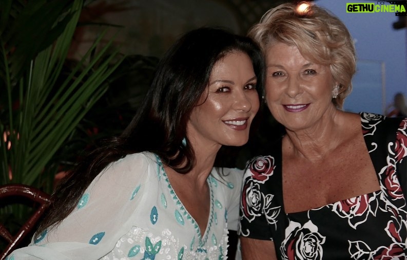 Catherine Zeta-Jones Instagram - Dearest Mam, on this day, and everyday, you inspire me and love me for everything I am and everything I am not. Could there possibly be enough days to thank you? You are my Queen. I love you Mam♥