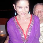 Catherine Zeta-Jones Instagram - Happy Father’s Day to my daddy. I love you more than words can say.I love you always.😘