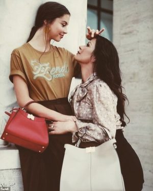 Catherine Zeta-Jones Instagram - One of my favorite pastimes, is spending time with my sweet sweet girl @carys.douglas. Tis’ the season for shopping and girl time.