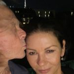 Catherine Zeta-Jones Instagram - Paris..Amour…J’adore❤️