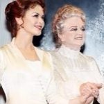 Catherine Zeta-Jones Instagram - Dearest, Darling, Dame Angela Lansbury. May you Rest In Peace. Our Broadway double act will forever be one of the joys of my life. As the lights dim for you on ‘The Great White Way’ you shall glow forever in our hearts. Love you Angela, Catherine. 🙏🏻