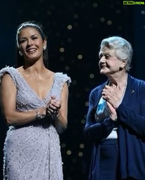 Catherine Zeta-Jones Instagram - Dearest, Darling, Dame Angela Lansbury. May you Rest In Peace. Our Broadway double act will forever be one of the joys of my life. As the lights dim for you on ‘The Great White Way’ you shall glow forever in our hearts. Love you Angela, Catherine. 🙏🏻