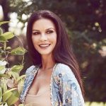 Catherine Zeta-Jones Instagram - The garden is one of my happy places ☺️