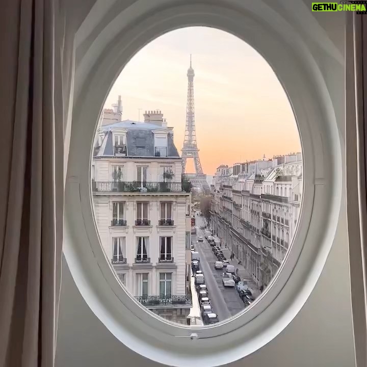Catherine Zeta-Jones Instagram - Dreaming of Paris on a Summer night 😍 Video from @bei.bei.wei