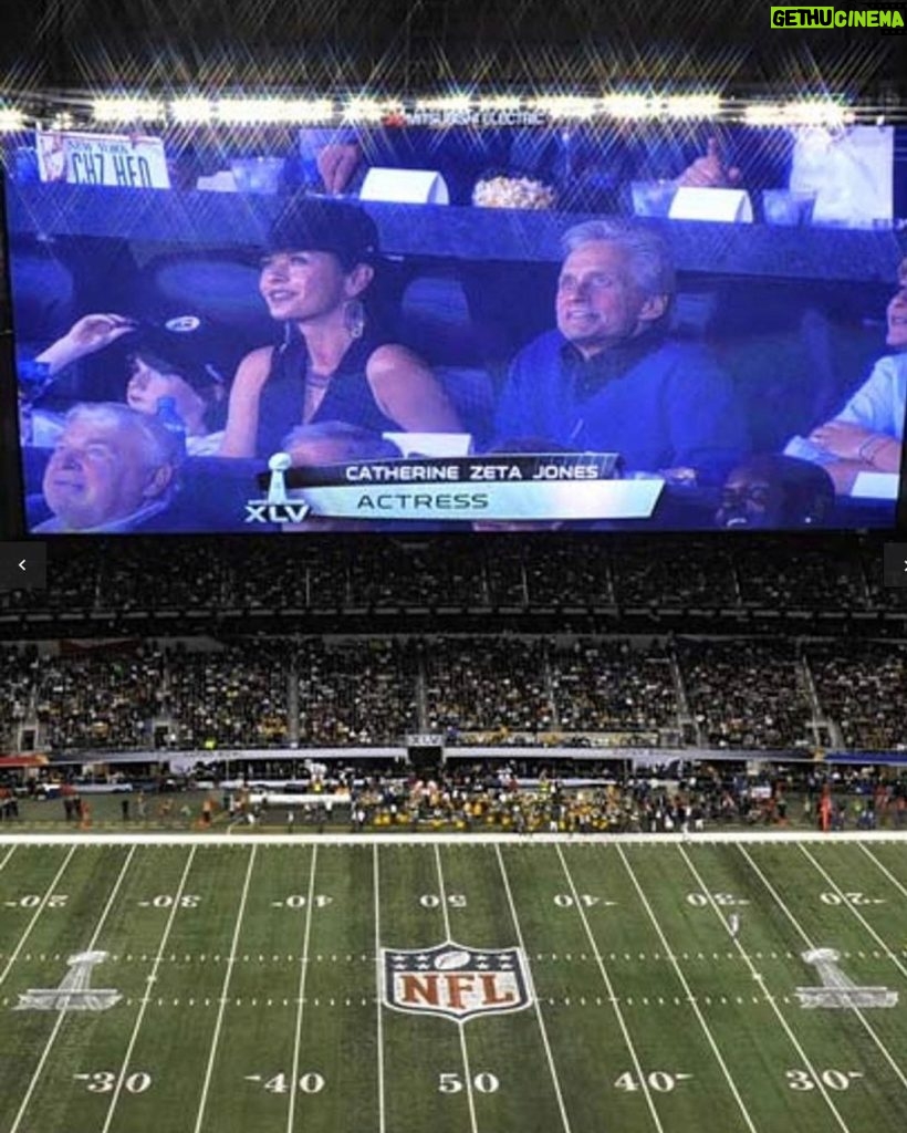 Catherine Zeta-Jones Instagram - Super Bowl over the years!!! Love it!! Let’s go guys!!!!