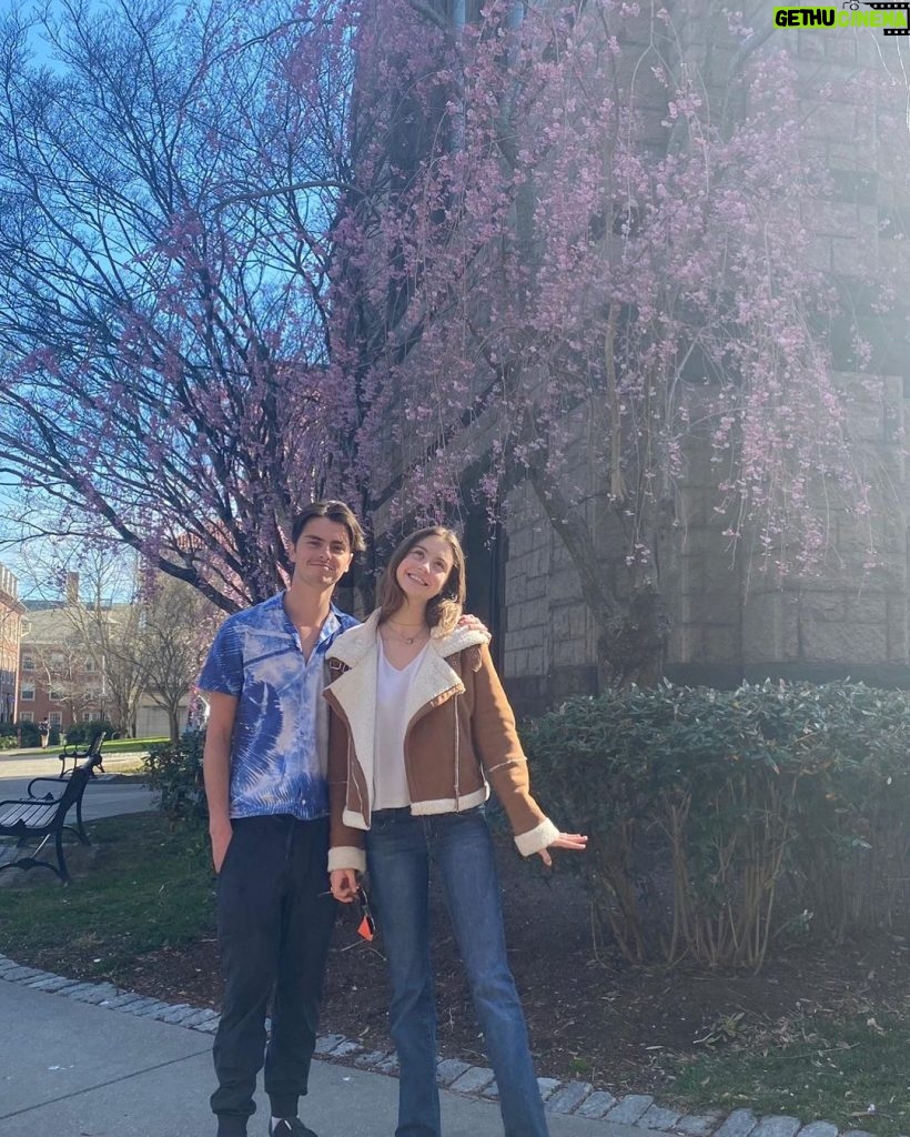Catherine Zeta-Jones Instagram - The band is back together!Happy, so happy! College campus!