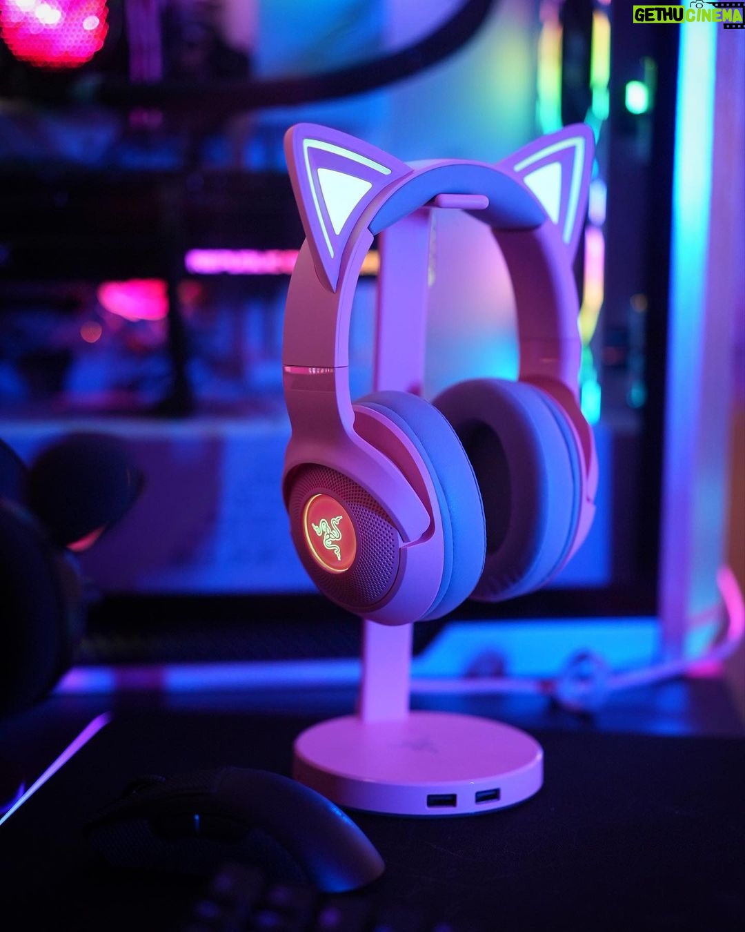 Cathryn Li Instagram - 喜歡哪一張? Received the new Razer Kraken Kitty v2 bt from @razer #gifted