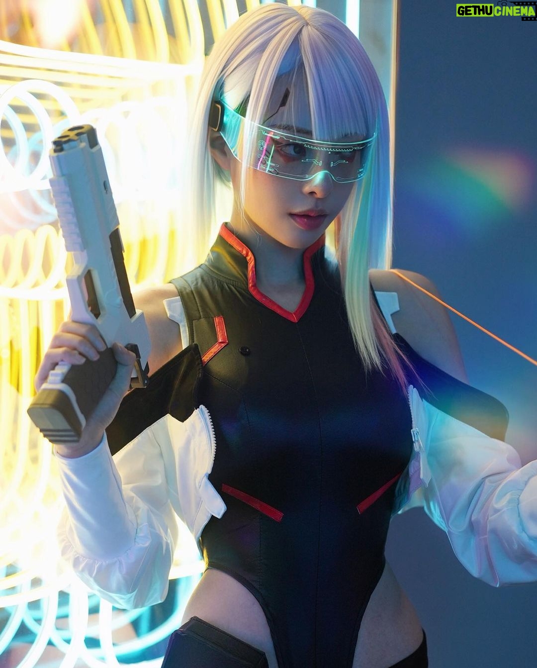 Cathryn Li Instagram - Cyberpunk 2077 Lucy 寫真,喜歡哪張?