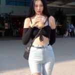 Cathryn Li Instagram - Hi Sunday ! 來跟我去喝咖啡