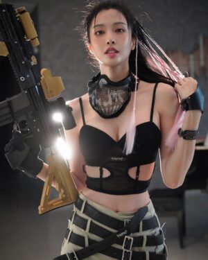 Cathryn Li Instagram - What you dressing up for Halloween?