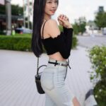 Cathryn Li Instagram - 哪張好看？