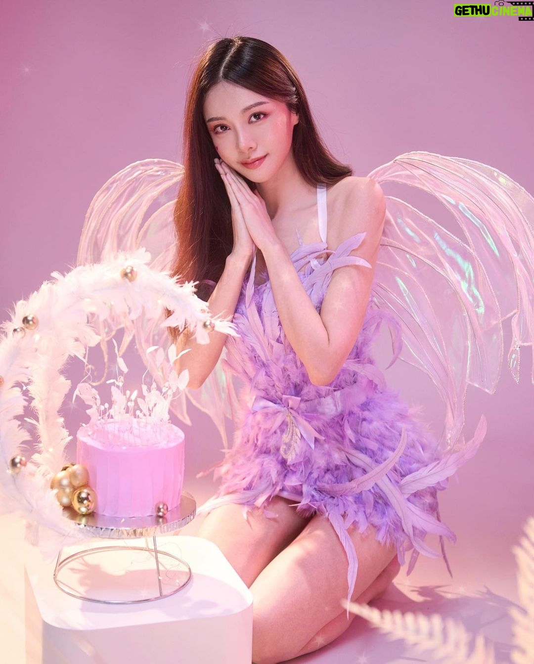 Cathryn Li Instagram - 又一年生日到了,今年我是精靈^_^ 我的願望是希望大家身體健康,平平安安,謝謝你們這些日子的支持與陪伴💕💕