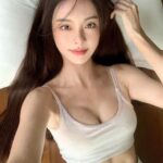 Cathryn Li Instagram - 總覺得手機的自拍都不值得放上來這裡，一次過po～ #沒有福利 #只有笑容