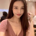 Cathryn Li Instagram - 總覺得手機的自拍都不值得放上來這裡，一次過po～ #沒有福利 #只有笑容