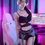 Cathryn Li Instagram - 喜歡哪一張？ Received the new Razer Kraken Kitty v2 bt from @razer #gifted