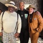Cedric the Entertainer Instagram - Legendary night with some legends at #BigBoysComedyKings inside #Yaamava‼️👑 #cedrictheentertainer #dlhughley #bigboy #bigboysneighborhood #comedykings