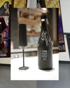 Cedric the Entertainer Instagram - Brought in the NEW YEAR etching our names in the history of @unitedcenter in Chicago. Another great run in 2023…. But, we’re coming for #MoreIn24 ✌🏾

@unitedcenter :
ARTIST GIFT: Engraved champagne bottles and glasses to bring in 2024! 🥂

🏆 COMEDY RECORD: With the NYE show in Chicago, @CedTheEntertainer and @RealDLHughley set a record for most comedy shows in United Center history! Their cases listed all 8 shows to commemorate this moment.

✍️ Each comedian autographed one bottle set that will stay in the United Center vault to remember the historic night.

We wrapped 2023 in a big way here in Chicago!