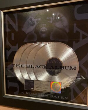 Cedric the Entertainer Instagram - #bookofhovexhibit  @bklynlibrary 🔥🔥🔥🔥 Its an honor to have been a small part of the story of the great @jayz  fuckin legend!! #Threats pimp!! “ I’m so sincerrre!  #baslinestudios @9thwonder @youngguru763