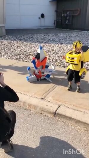 Cedric the Entertainer Instagram - Yeah, you can go to one of those “Halloween Stores” and spend a quick $50 to get a costume…
But THIS, THIS IS 🔥🔥🔥🔥!! 
🎃HAPPY HALLOWEEN🎃
Stay safe out there…. I’ll Holla✌🏾