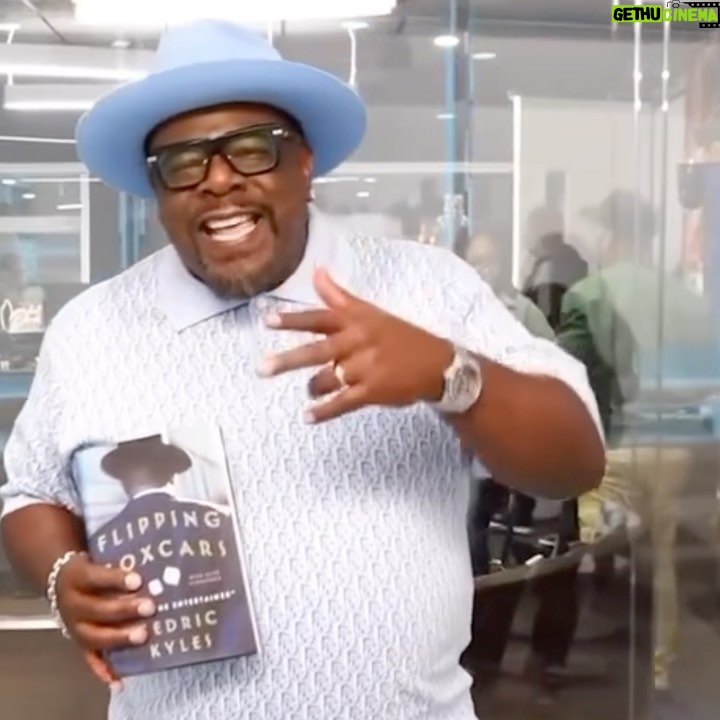 Cedric the Entertainer Instagram - Los Angeles Book Tour An Evening of Laughter and Literature: Cedric the Entertainer’s Exclusive Book Signing Event At Malik Books. (Link in Bio to RSVP) Join Malik Books - Westfield Culver City Mall on September 30, 2023, at 3:00 PM as we welcome show biz living legend, noted philanthropist, and 4-time NAACP Image Award winner, Cedric the Entertainer, to the store to sign “FLIPPING BOXCARS”, Cedric draws on stories from his own close-knit family’s colorful history, shared by the long line of natural-born storytellers from which he is descended, to serve up a fast-paced and diverting fictional crime caper. Don’t miss out on this incredible opportunity to meet Cedric the Entertainer, one of the greatest entertainers of our time, up close and personal as he shares hilarious stories and autograph copies of his debut novel. To make this event safe and enjoyable for all attendees, please read the guidelines below for buying a ticket so you know what to expect on the day. To avoid disappointment, we must stress that there will be no access to the event for non-ticket holders. BUY TICKETS! TICKET INFORMATION A ticket includes: • Book Admissi #r37.07 (Admission + one copy of Flipping Boxcars): LIMITED QUANTITY AVAILABLE: A ticket PER PERSON includes: • One copy of Flipping Boxcars • Admission to the event area for the signing with Cedric the Entertainer. GUIDELINES • No outside books. • Each person must have a ticket to enter. • No large bags will be permitted into the event. MALIK BOOKS @westfieldculvercity Mall 6000 Sepulveda Blvd., #Suite 2470 Culver City, CA 90230 For those who are unable to attend the event, but would like a SIGNED COPY. Visit MalikBooks.com. . Music Produced by Artist De.aR @de.arangel . @cedtheentertainer @harpercollins @westfieldculvercity #malikbooks #cedrictheentertainer #kingsofcomedy #comedy #harpercollins #culvercity #losangeles #blackpeople #purchaseblack #thegrio #steveharvey #blackgirlsrock #blackgirlmagic #goodisgood #fiction #novel #blacknews #blackfilms #hollywood #goodreads #blacklivesmatter #blm #blackexcellence