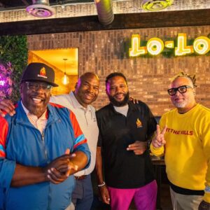 Cedric the Entertainer Instagram - @loloschickenandwaffles Rolled out the red carpet… followed by fried catfish, fried chicken, rotisserie chicken, wings, macaroni and cheese, yams, greens, corn muffins, peach cobbler egg rolls, red velvet cake, banana pudding, Kool Aid and if you can believe it… even more!! Some of this delicious feast fit for a King featured our @acbarbeque signature rubs… but you’ll have to stay tuned to find out!! 🤫🤔
@acbarbeque X @loloschickenandwaffles 🔥🔥🔥

@loloschickenandwaffles :

A meeting of the minds🧠 took place last night in #OldtownScottsdale at #loloschickenandwaffles
📌y'all stay tuned...