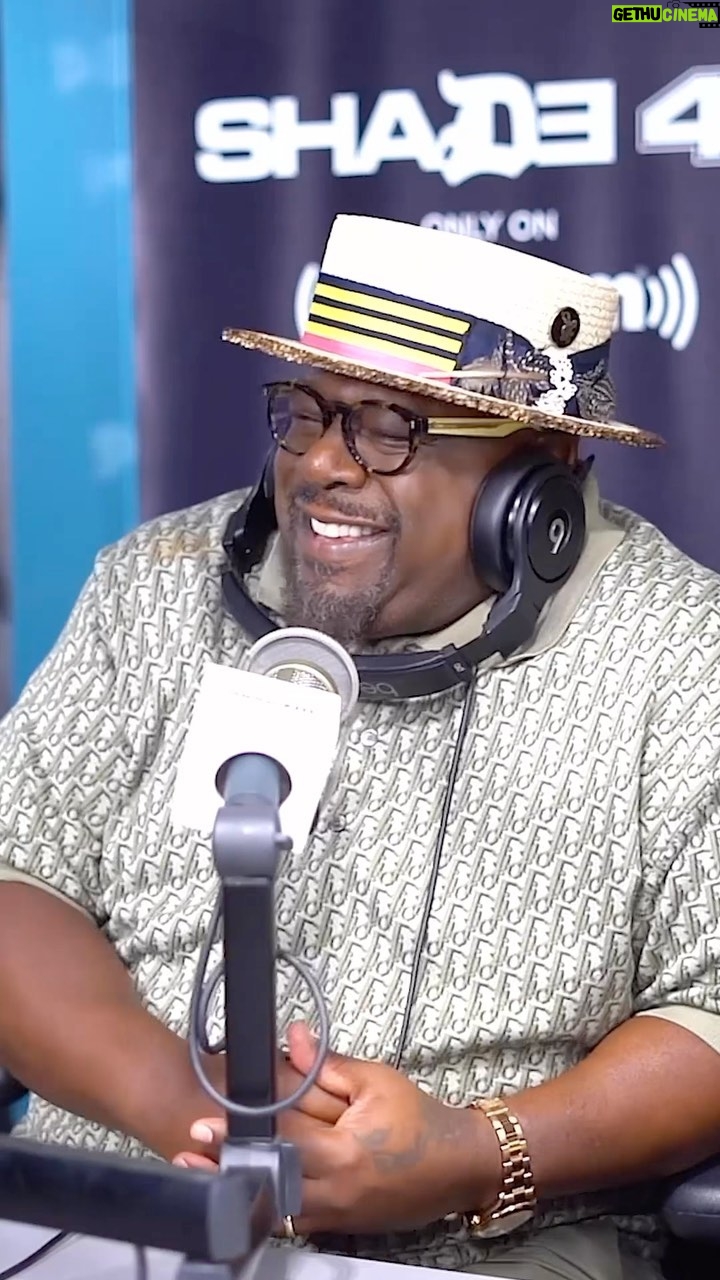 Cedric the Entertainer Instagram - When you become an author you gotta move a lil different 🤌🏾 @CEDTHEENTERTAINER had us CRACKIN UP!! 😭😭 His book Flipping Boxcars: A Novel is out NOW ! 🔗in bio for full interview 🎥 : @drewyeeez ___ #SwayIntheMorning #CedricTheEntertainer #author #comedian #FlippingBoxcars