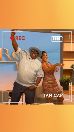 Cedric the Entertainer Instagram - @cedtheentertainer doing what he does best… ENTERTAIN🕺🏾🪩! He got the audience and @tamronhall on the groove during commercial break. #TAMCAM