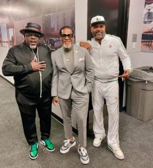Cedric the Entertainer Instagram - You already know what it is… 
I have nothing but love for my brother, my patna, my dawg @realdlhughley . 
Help me wish him a HAPPY BIRTHDAY 🎉🎉🎉!!