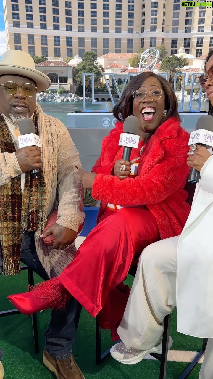 Cedric the Entertainer Instagram - We’re here for this neighborhood of love 💜 @sherylunderwood @cedtheentertainer @tichinaarnold #theneighboorhood #love #sblviii
