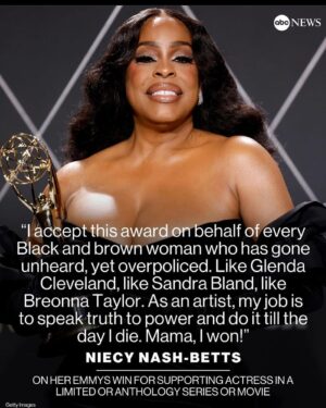 Cedric the Entertainer Instagram - Truly one of the best!!! Congratulations  #Lollipop!  Much deserved 👏🏾👏🏾👏🏾👏🏾💯💯💯🌹🌹🌹❤️❤️❤️❤️