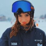 Celeste Cid Instagram - Descubrir el encanto de la montaña y tener la experiencia de esquiar por primera vez en un paisaje absolutamente mágico, de la mano de un instructor, Diego, del cual me llevo risas además de lo aprendido.. luego la tarde, parar a descansar, y comer algo rico .. (esto varias veces) y que todos los lugares sean cálidos y con una atención espectacular. Eso para mi es una experiencia Éminet. @galiciaeminent #ExperienciaÉminent #Visa @laslenasresort La pasamos increíble Gracias a toda la gente de @virgohotelspalaslenas @innsbruckcafe @ufopoint @condorpoint @elrefugiorestaurants y @jesuisraclette no lo olvidaremos 🔖❤️ gracias @anitanoseda 🎿 Las Leñas