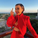 Celeste Cid Instagram - 1. en Instagram 2. en Facebook 3. en Twitter 4. en la Vida 🌹 pd: extraño el mar Cariló