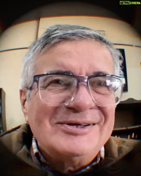 Celeste Cid Instagram - que vueles muy alto, papi. seguro ya andes charlando con todo el mundo por ahí .. ayudando a quien necesite, y a quien no también. nos faltaron algunos abrazos.. pero tuviste otras maneras de llegar y dejarnos lo importante: la vida dura un ratito, y si no hay amor no hay nada. el amor como punto de contacto más íntimo, más escondido, más vulnerable. no hay más que eso, cada vez que te extrañe te voy a buscar ahí.