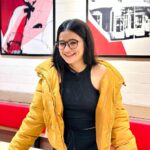 Celesti Bairagey Instagram – You daily dose of सूरजमुखी💛
Inclusive of विटामिन सी, विटामिन ए और एंटीऑक्सीडेंट ||

कैमरावुमन @meenakshi.bairagey